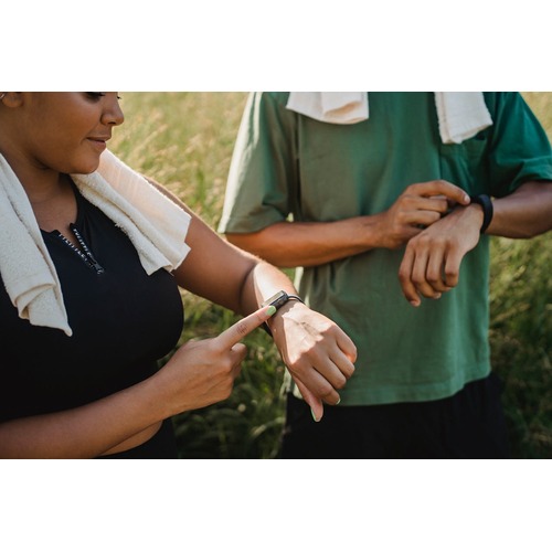 Why You Should Start Using a Fitness Tracker (Even If You’re Not Into Fitness)