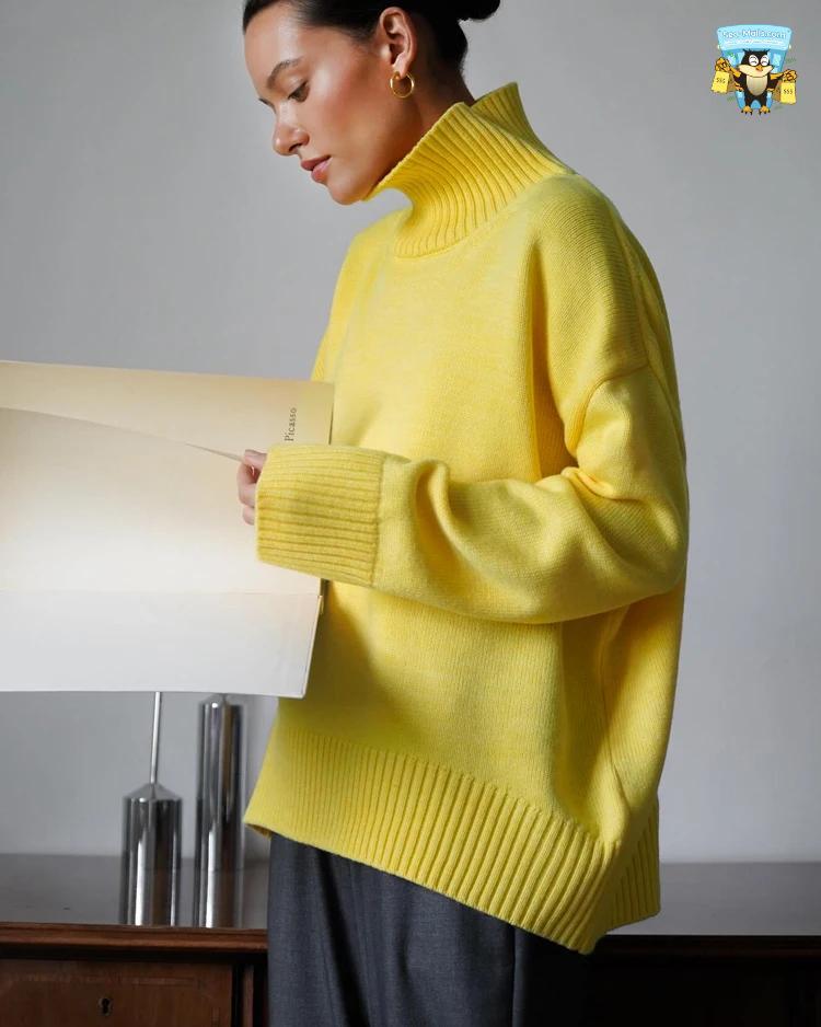 Oversized Knitted Turtleneck Sweater – Vintage Winter Pullover
