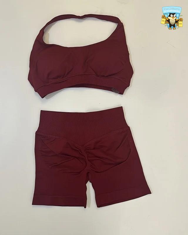 Yoga Shorts Set Seamless Scrunch Shorts Halter Sports Bra