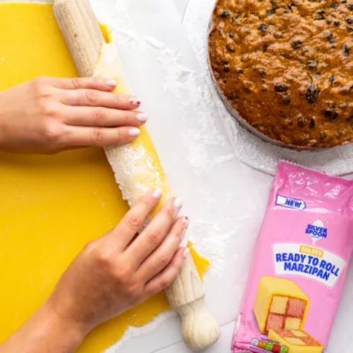 Silver Spoon Golden Ready to Roll Marzipan 500g