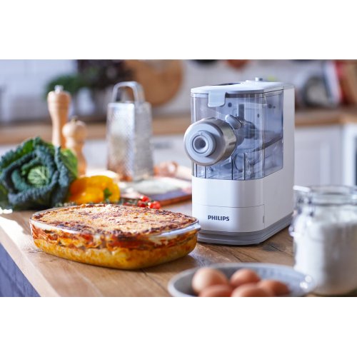 Viva Collection Pasta and pasta machine