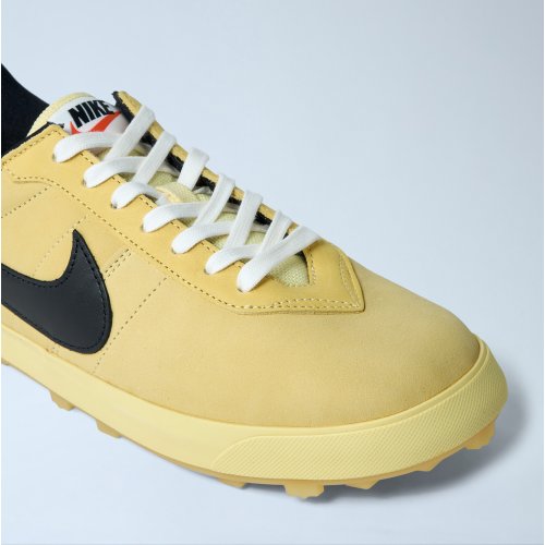 Nike Astrograbber QS Sneakers