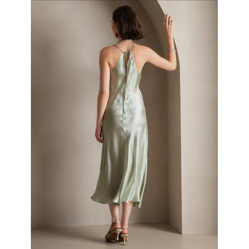 19Momme Silk Spaghetti straps <span style='filter: blur(2.5px);'>****</span> Dress 