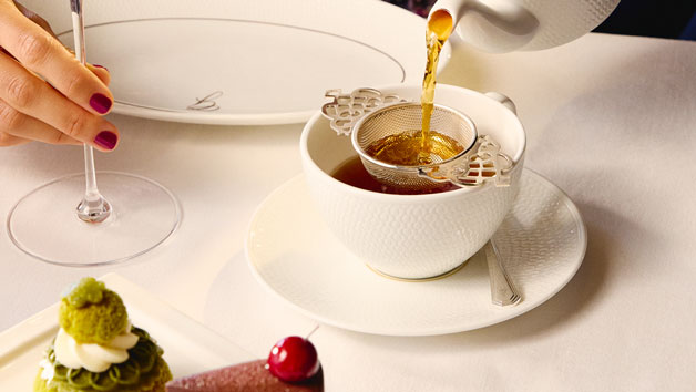 Cream Tea for Two with a Glass of Champagne for Two at The Georgian, Harrods