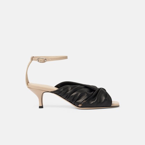 Knot Black