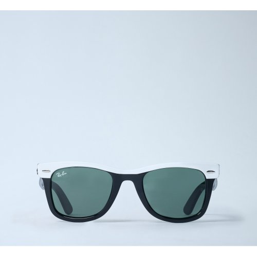 Ray-Ban Wayfarer Sunglasses