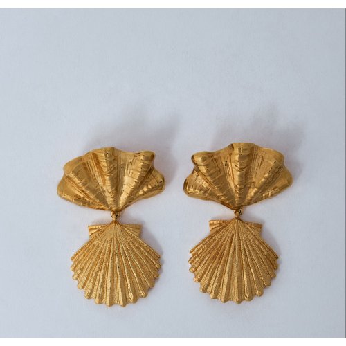 Chloé Shell Earrings
